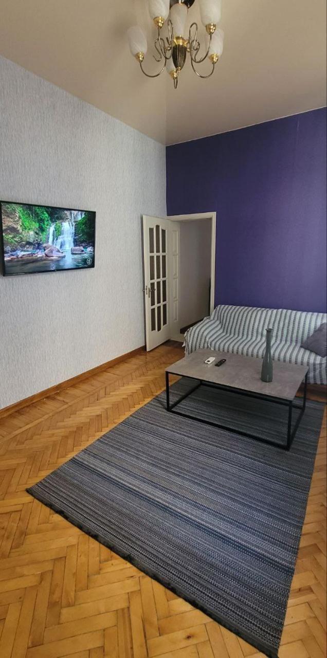 Flat in the city center Odesa Exterior photo